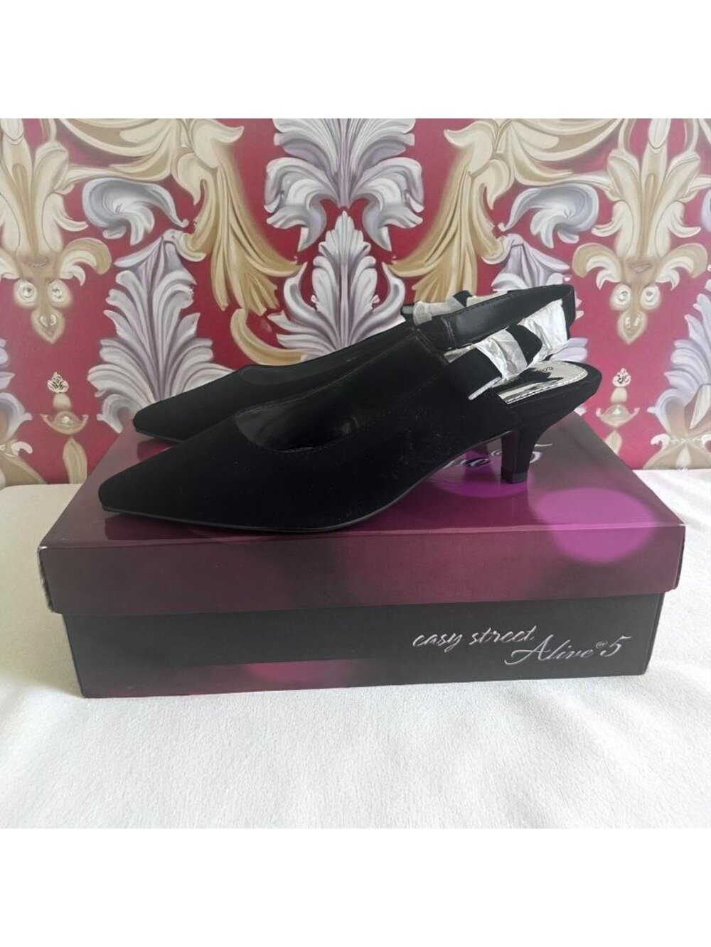 EASY STREET Black Lamy Fabric Slingback Bow Kitten Heels Size 8 NEW NIB